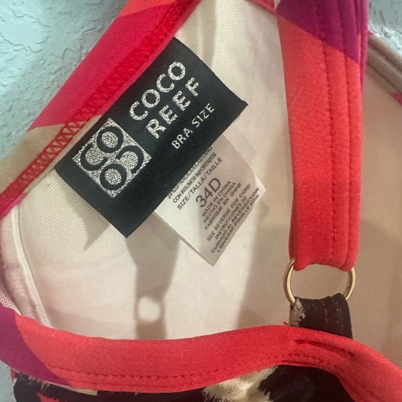 Coco Reef Sunset Red Ruched One Piece Swimsuit with Geometric Design - Picture 5 of 9